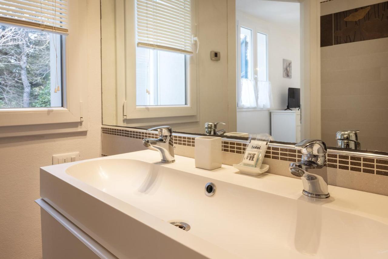 B&B Ca Bianca Ventisette Riccione Zewnętrze zdjęcie